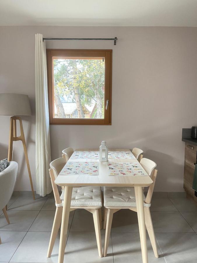 Appartement Au Centre De St Martin De Belleville Сен-Мартен-де-Бельвиль Экстерьер фото